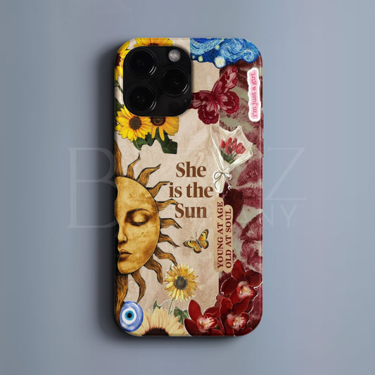 BERNZ COMPANY "Güneş Kız Kolajı" Tasarım Telefon Kılıfı – Boho Ruhlar Serisi